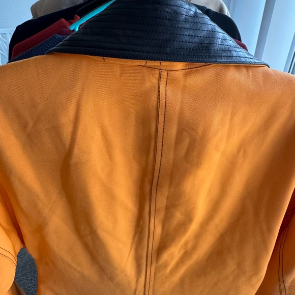 Vercase Jacket - Picture 7 of 7